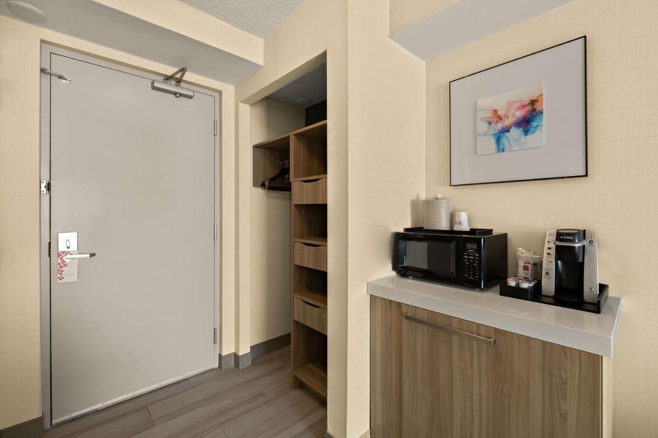 Hilton Garden Inn וויליאמסבורג מראה חיצוני תמונה